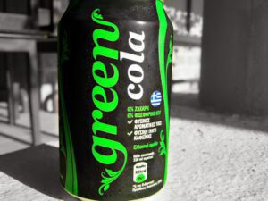 η-ελληνική-green-cola-απειλεί-την-πολυεθνική-coca-cola